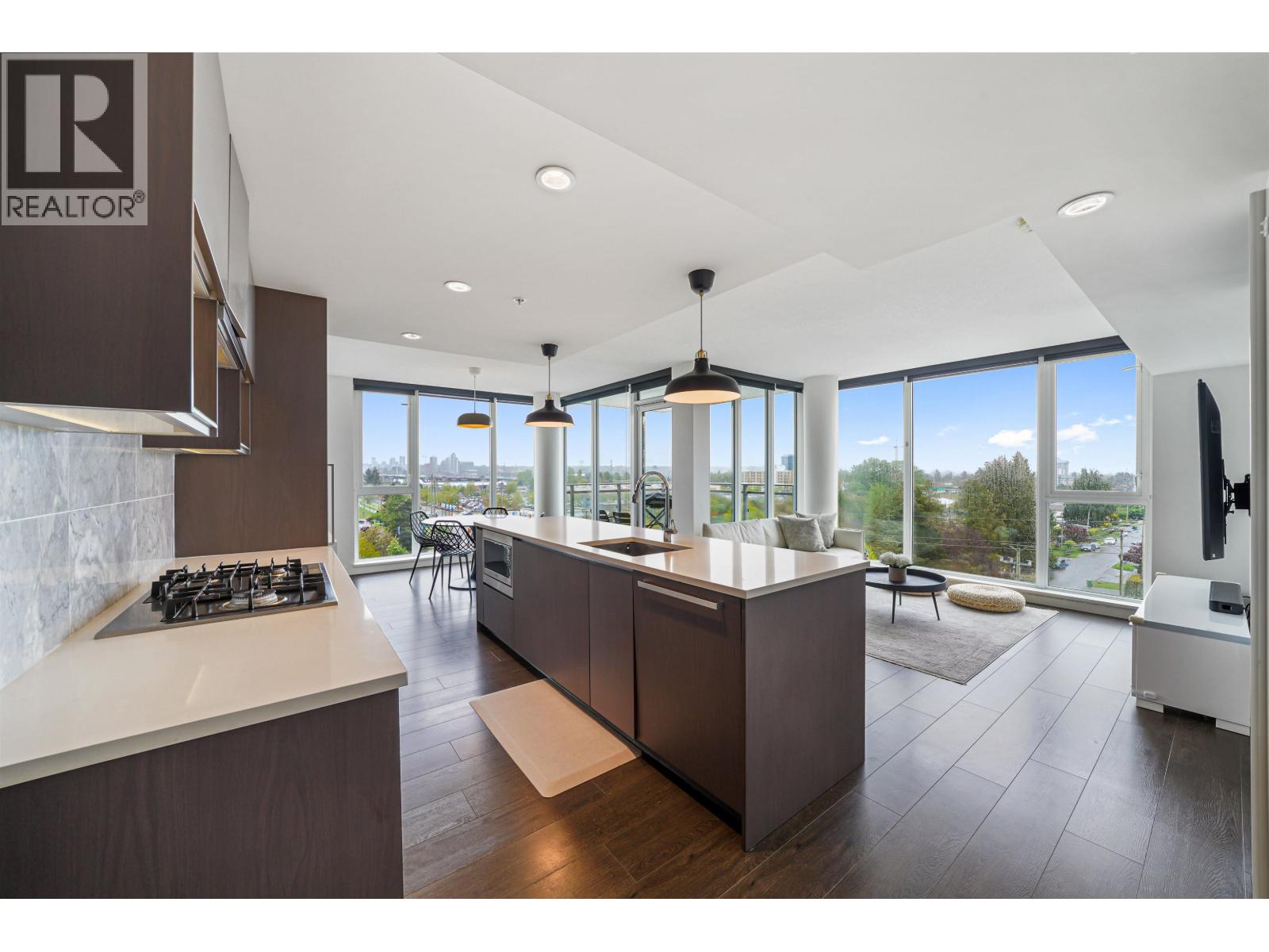921 8988 PATTERSON ROAD