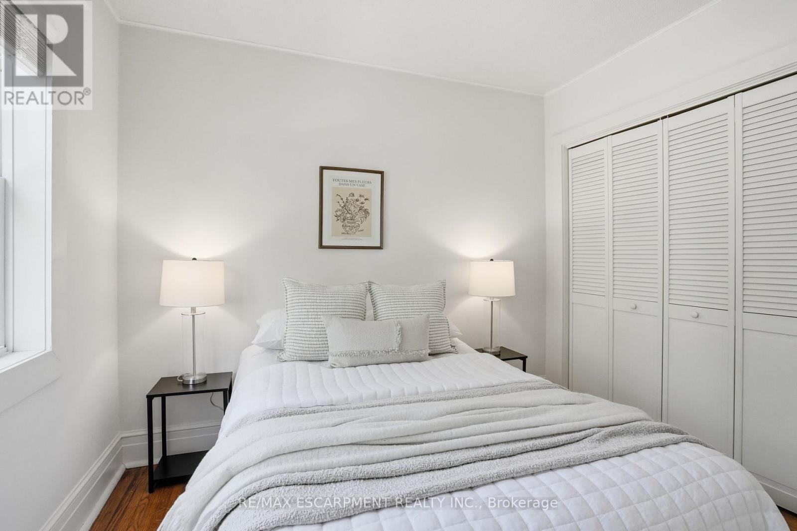 314 HESS STREET S - 27