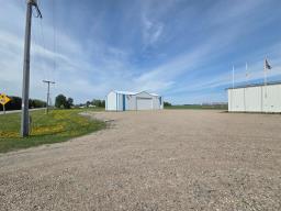 367 South Railway Avenue E, Crystal City, MB R0K0N0 Photo 17