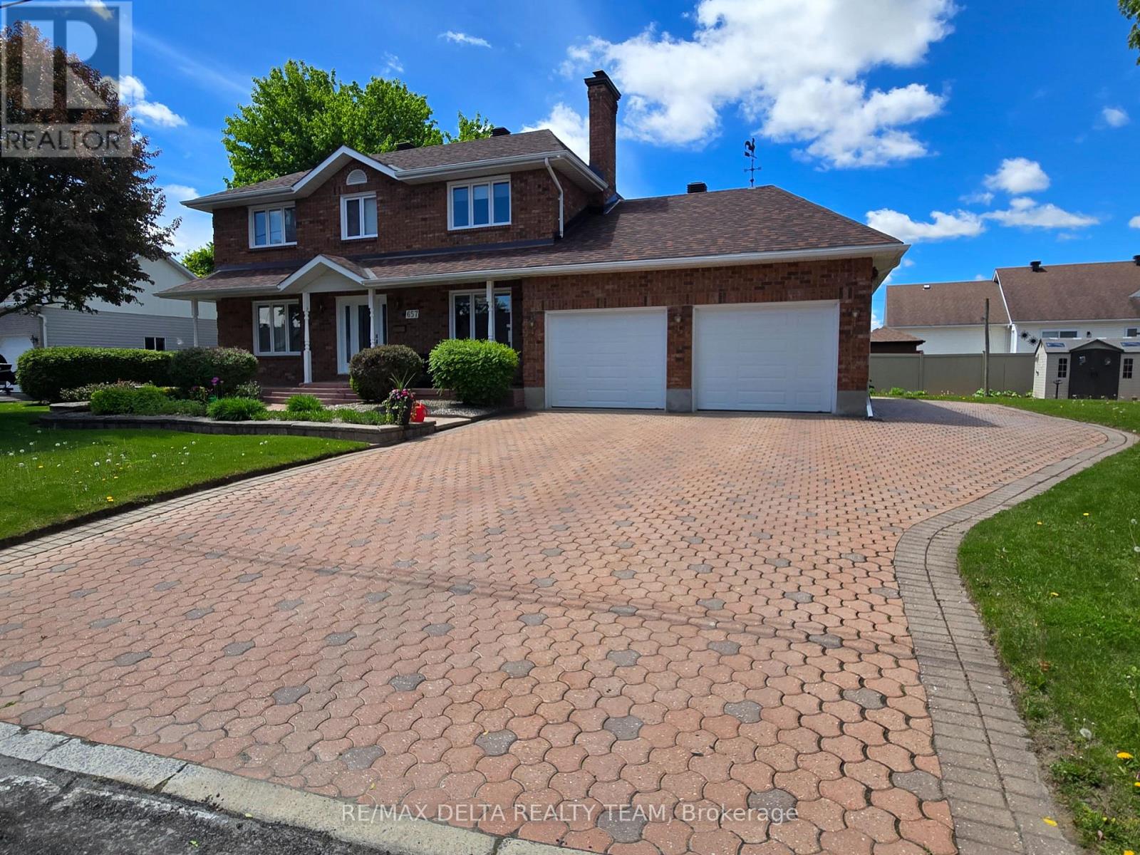 657 STE ANNE STREET - 3