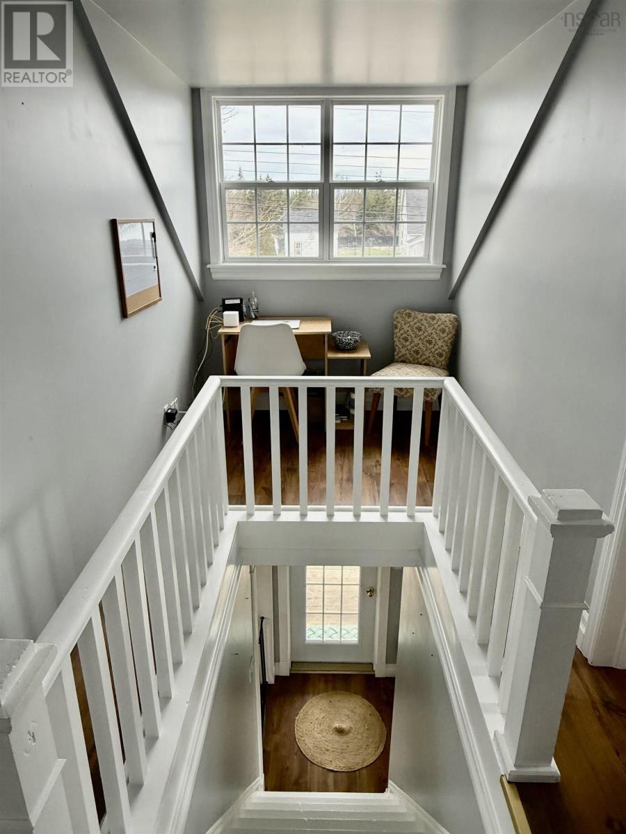 1209 Stoney Island - 32