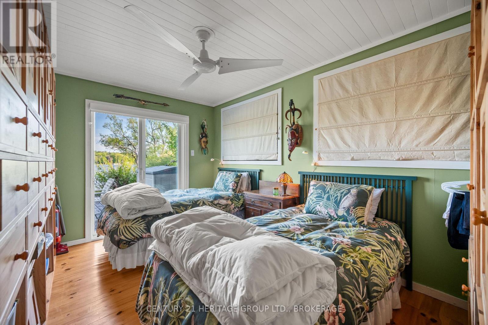 700 TAR ISLAND ROAD - 48