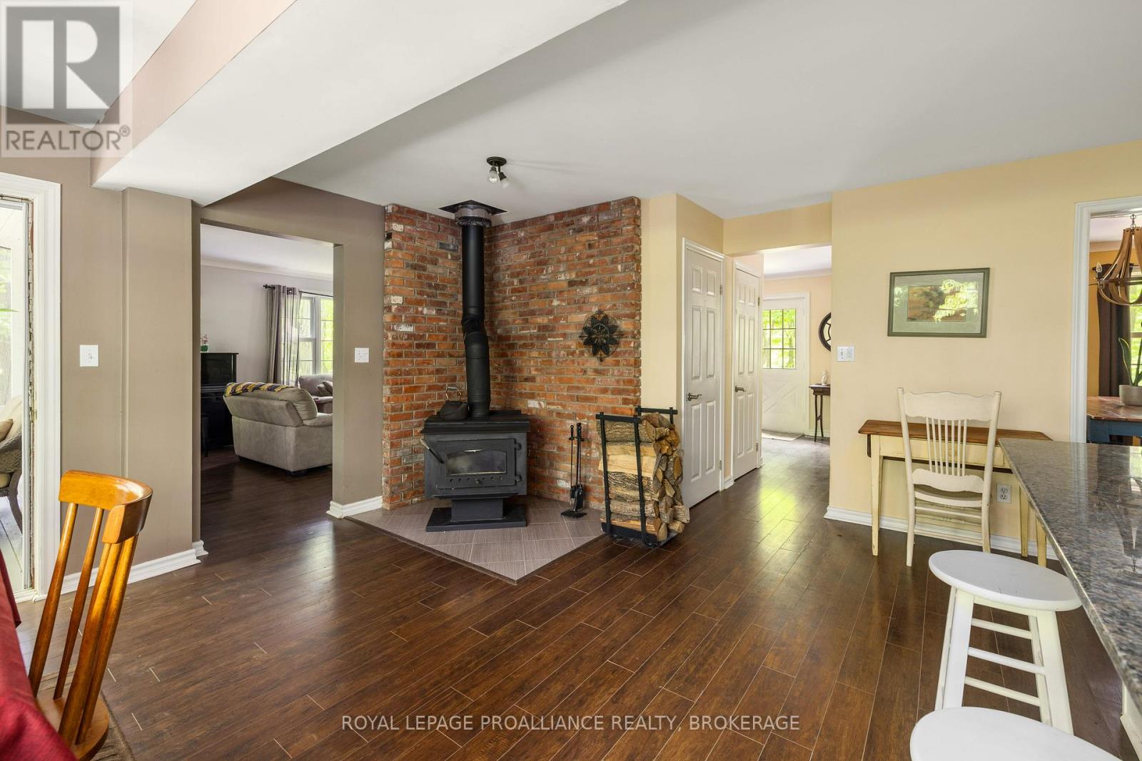 1403 NORWAY ROAD - 27