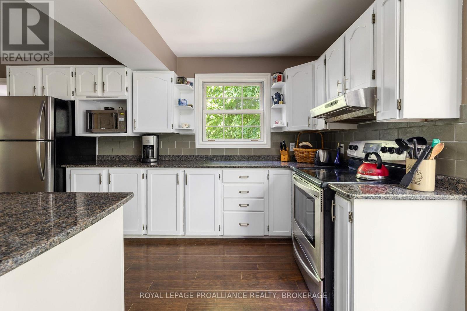 1403 NORWAY ROAD - 30