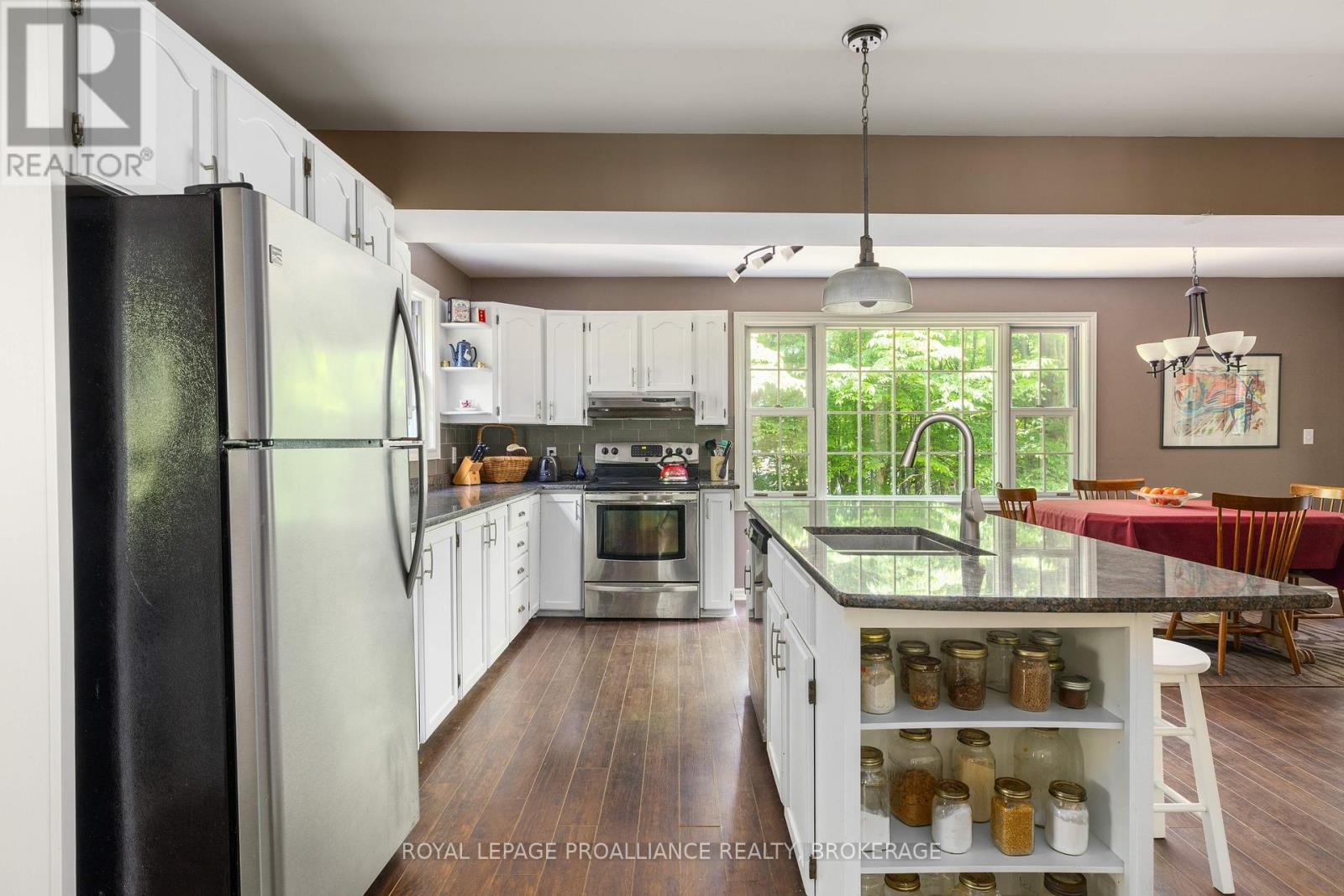 1403 NORWAY ROAD - 31