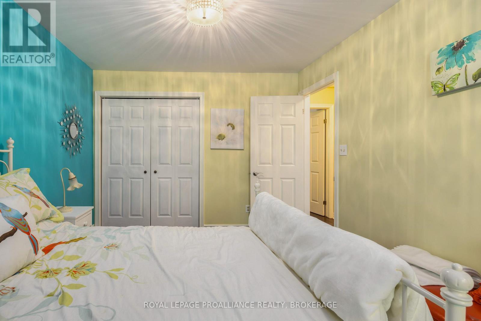 1403 NORWAY ROAD - 37