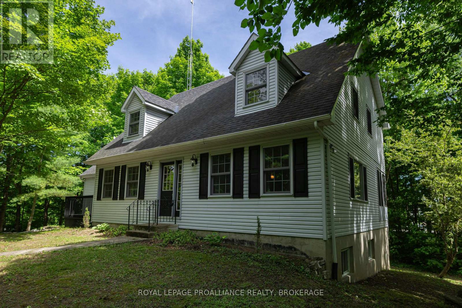 1403 NORWAY ROAD - 4