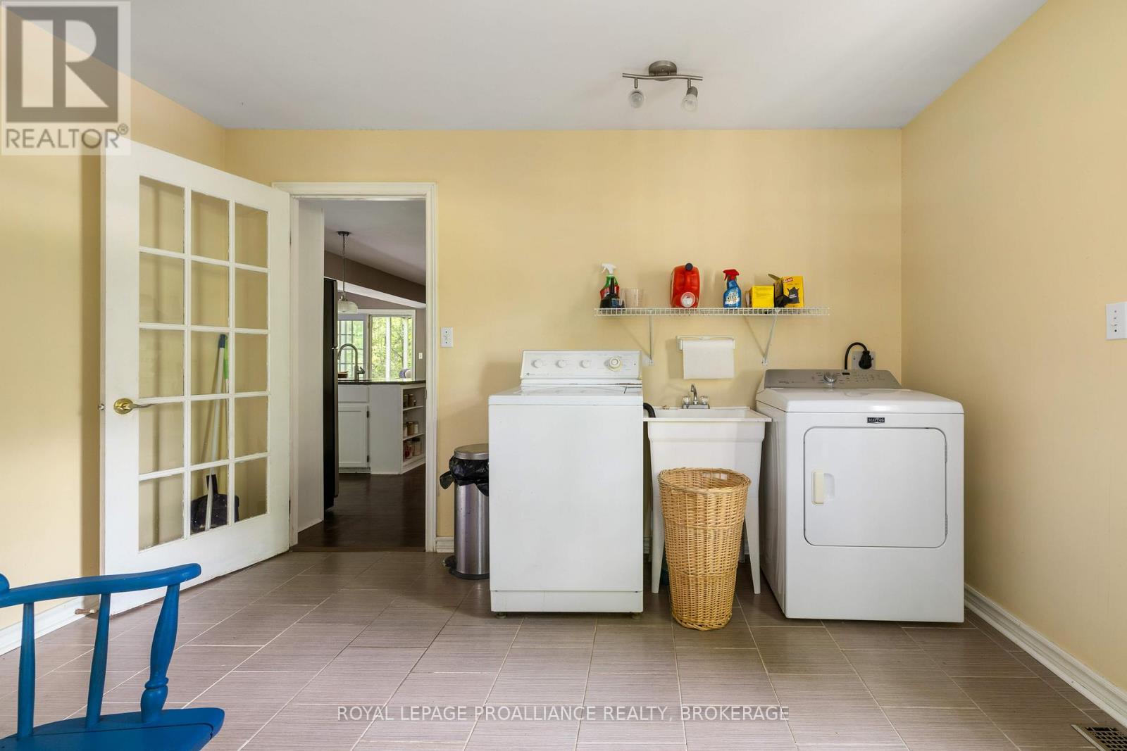 1403 NORWAY ROAD - 45