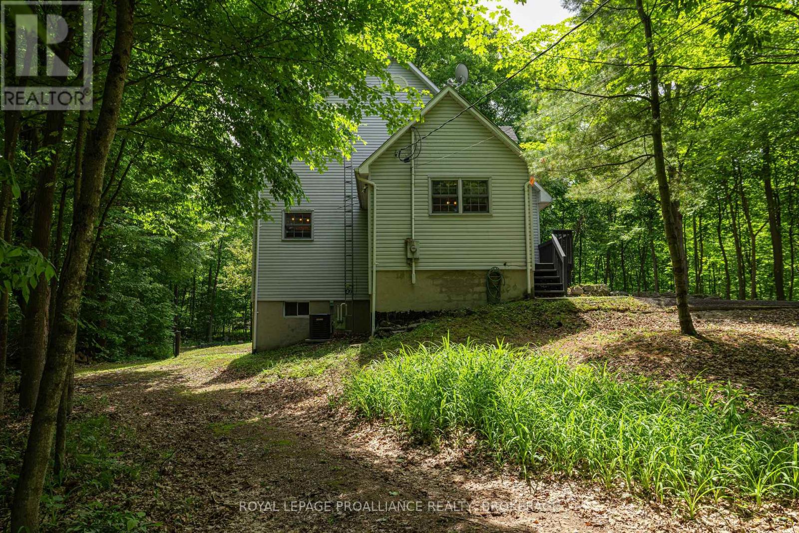 1403 NORWAY ROAD - 9