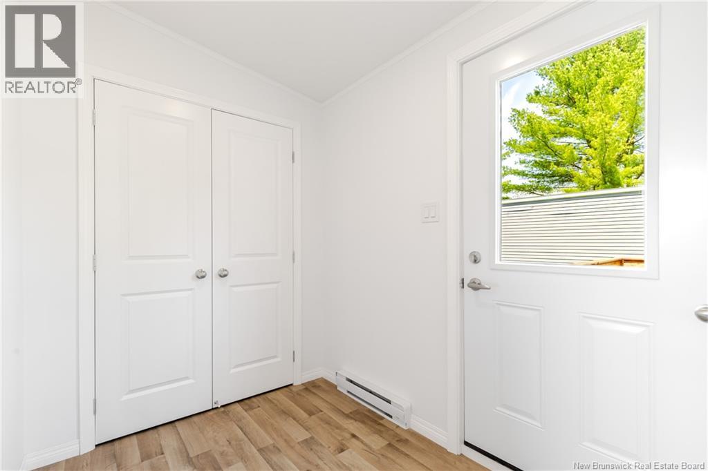16 Tamarack Drive - 5
