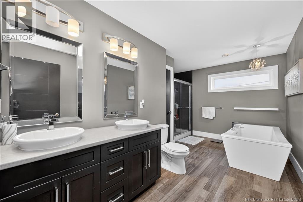 84 FRANCFORT Crescent - 23