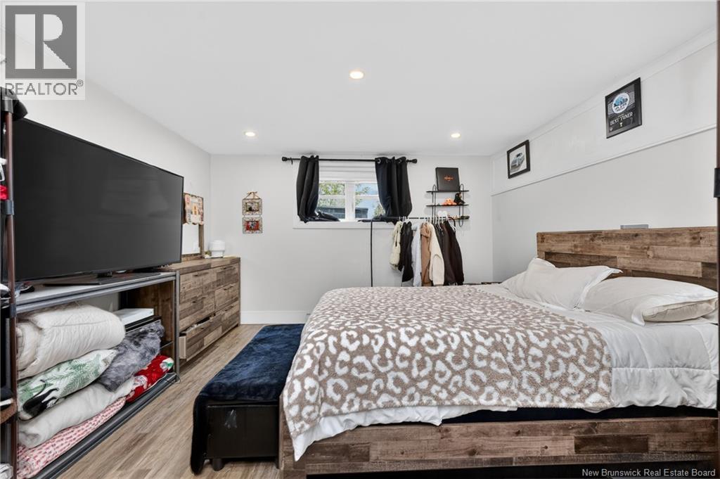 84 FRANCFORT Crescent - 34