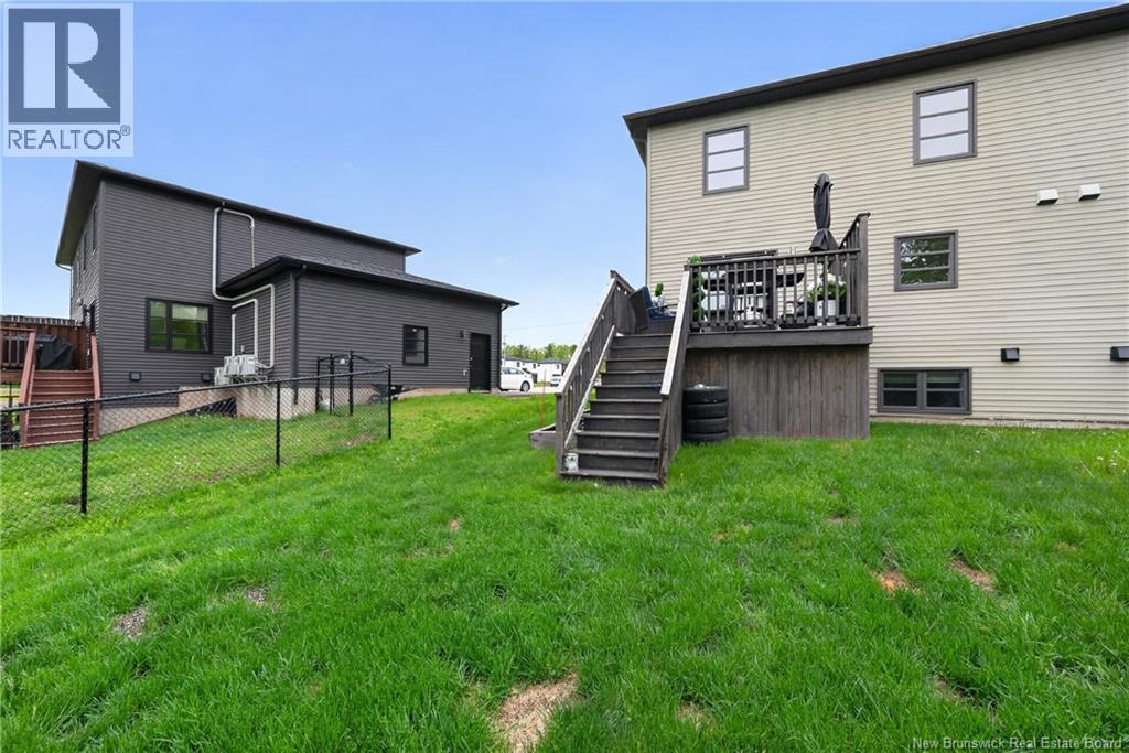 84 FRANCFORT Crescent - 42