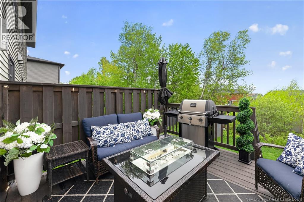 84 FRANCFORT Crescent - 44