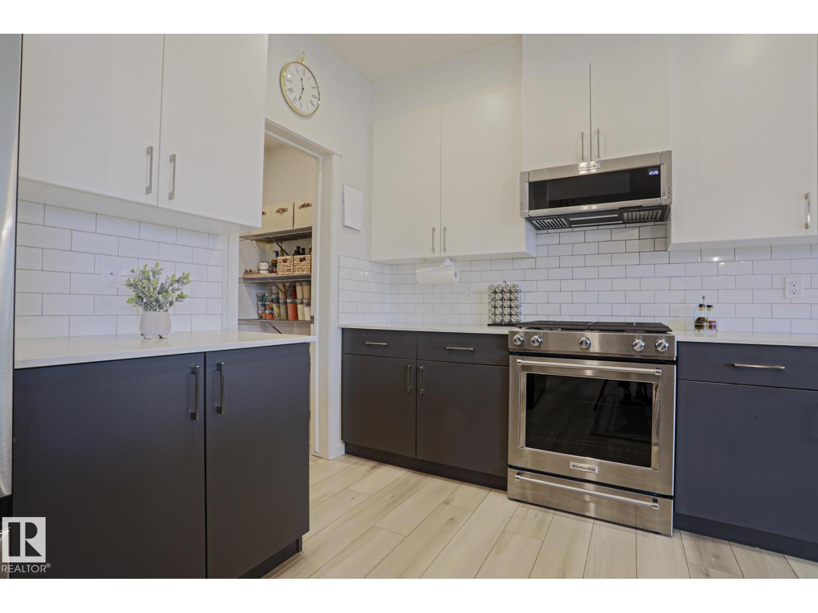 28 ROSEWOOD WY — photo 14