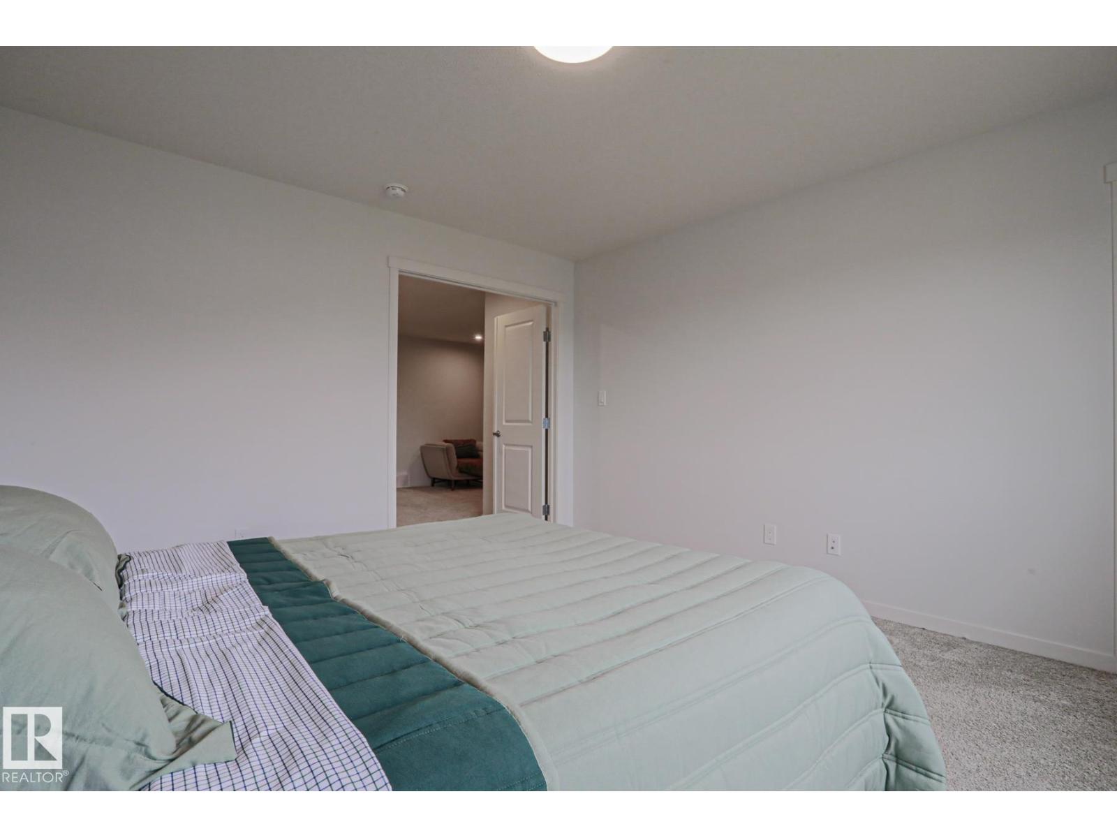 28 ROSEWOOD WY — photo 23