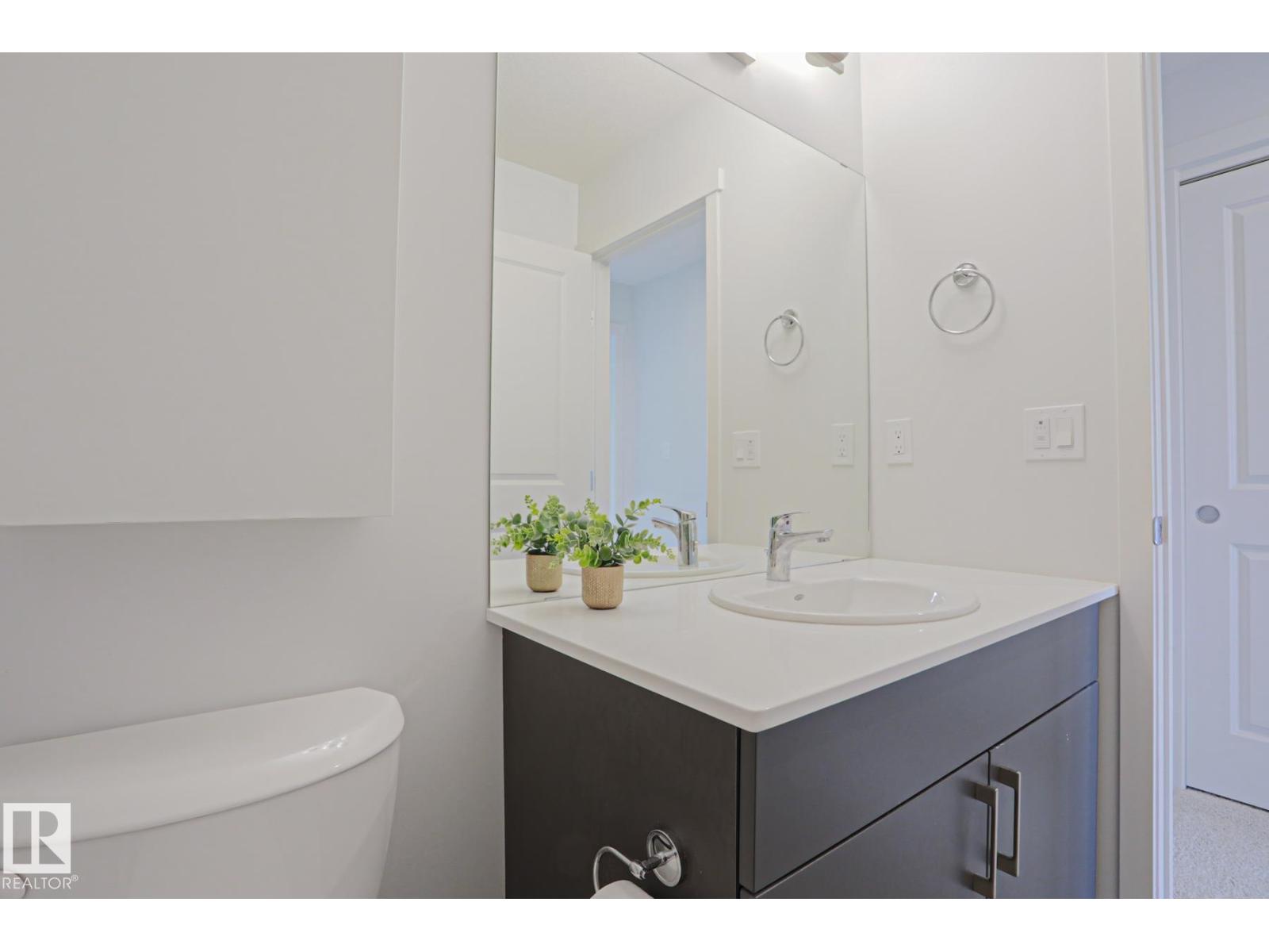 28 ROSEWOOD WY — photo 39
