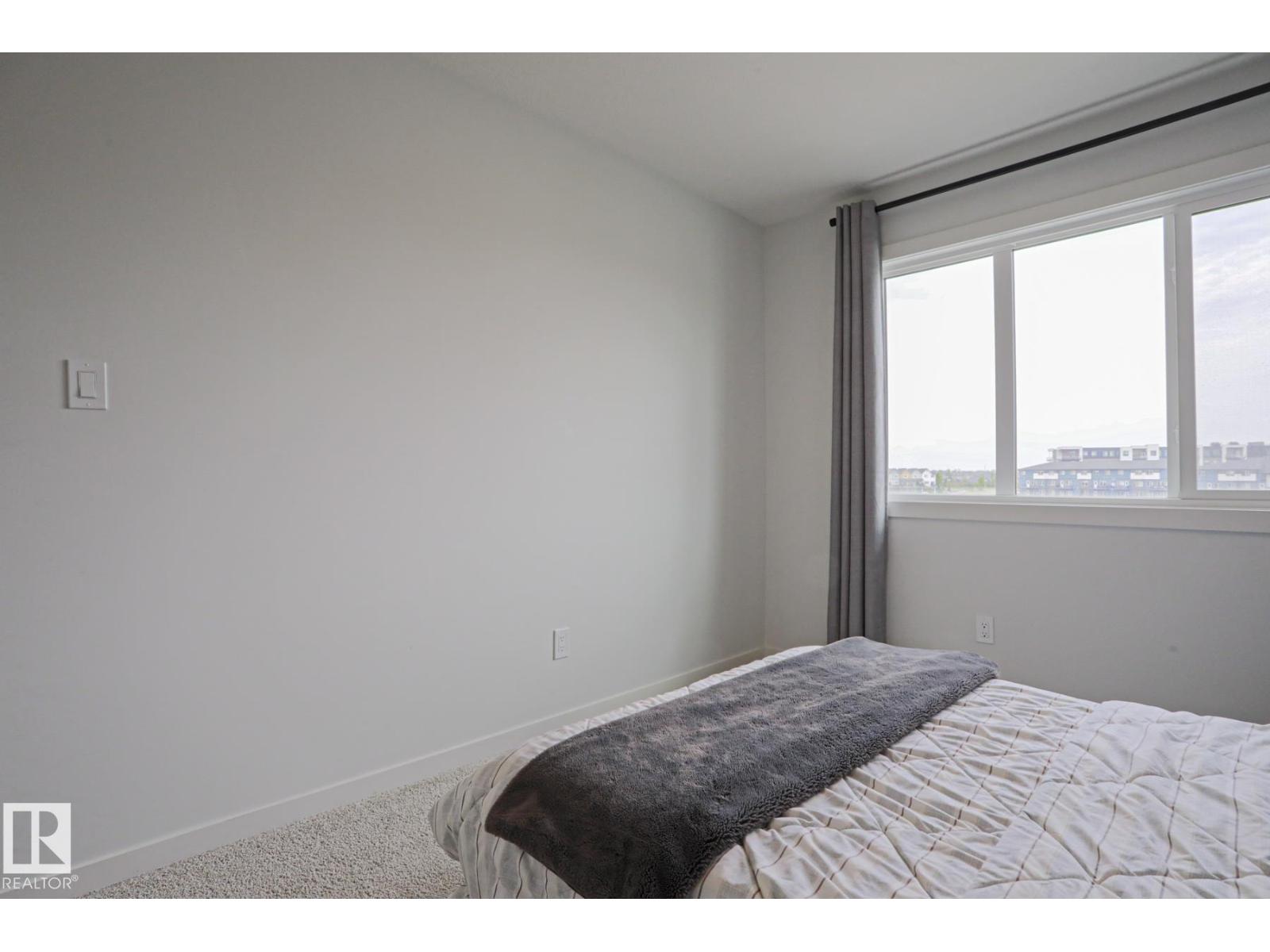 28 ROSEWOOD WY — photo 44