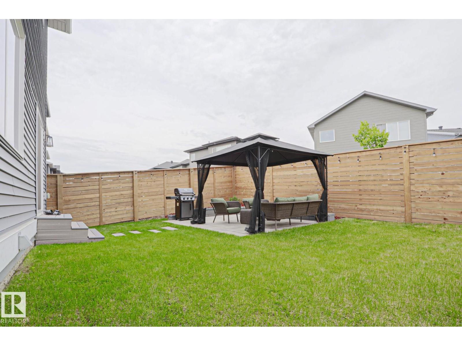 28 ROSEWOOD WY — photo 49