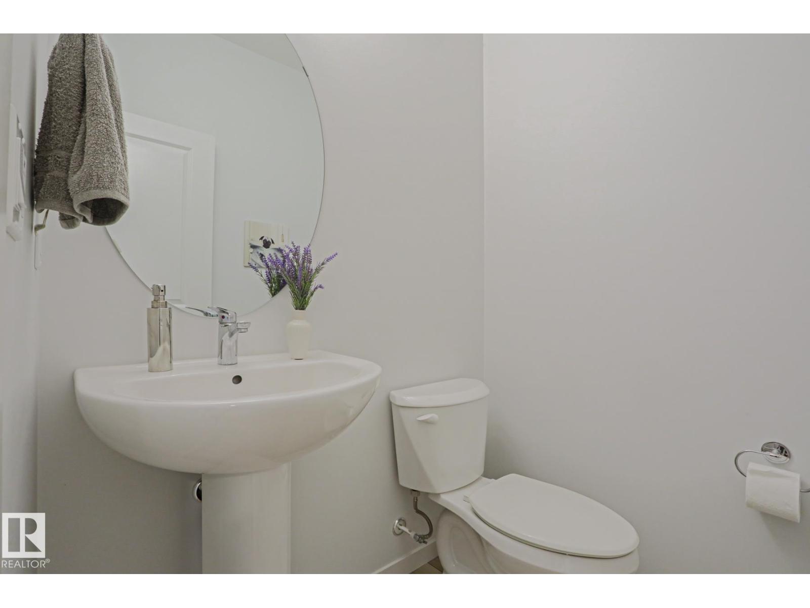 28 ROSEWOOD WY — photo 6