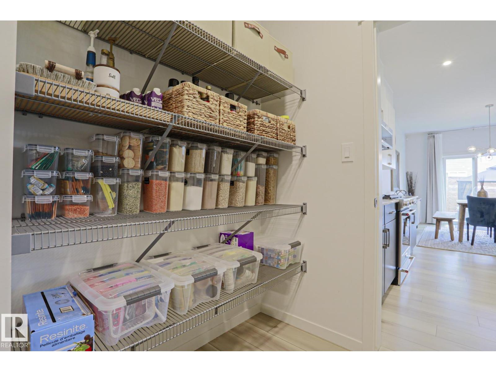 28 ROSEWOOD WY — photo 9