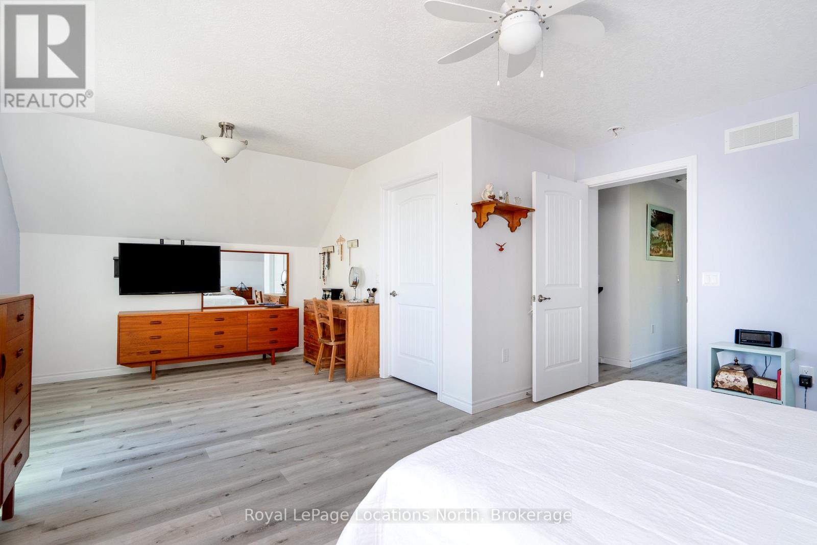 108 GEORGIAN BEACH LANE - 34