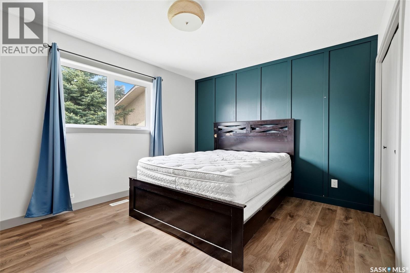 306 Howe PLACE - 14