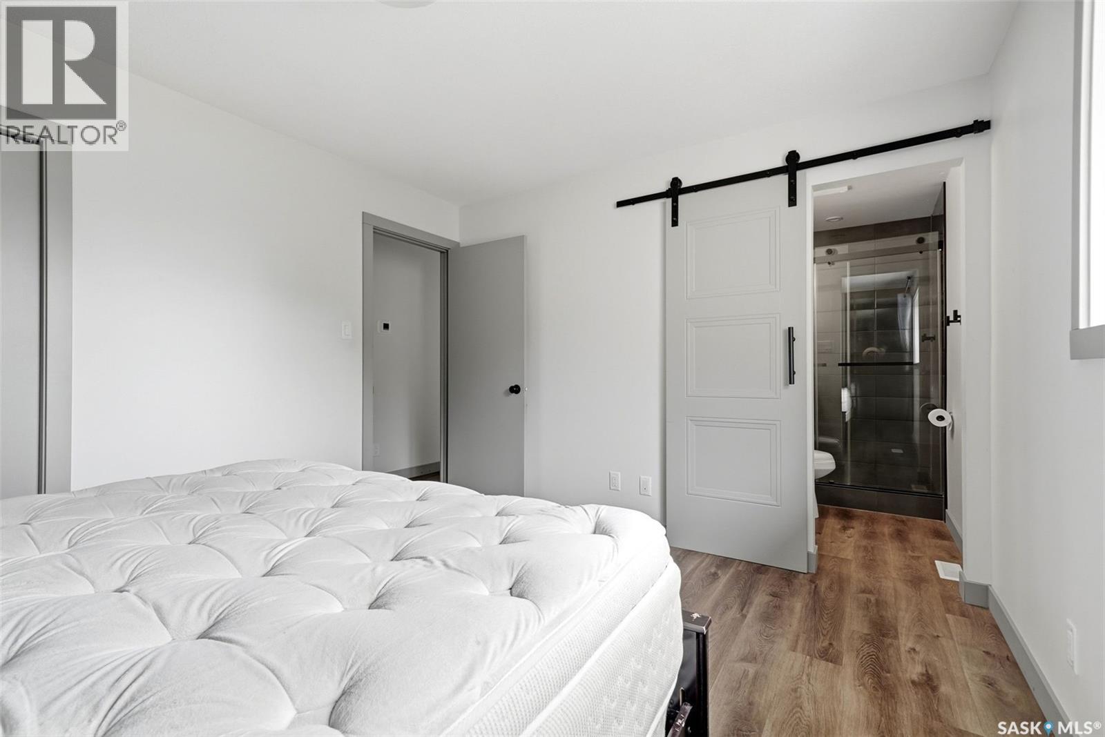 306 Howe PLACE - 15