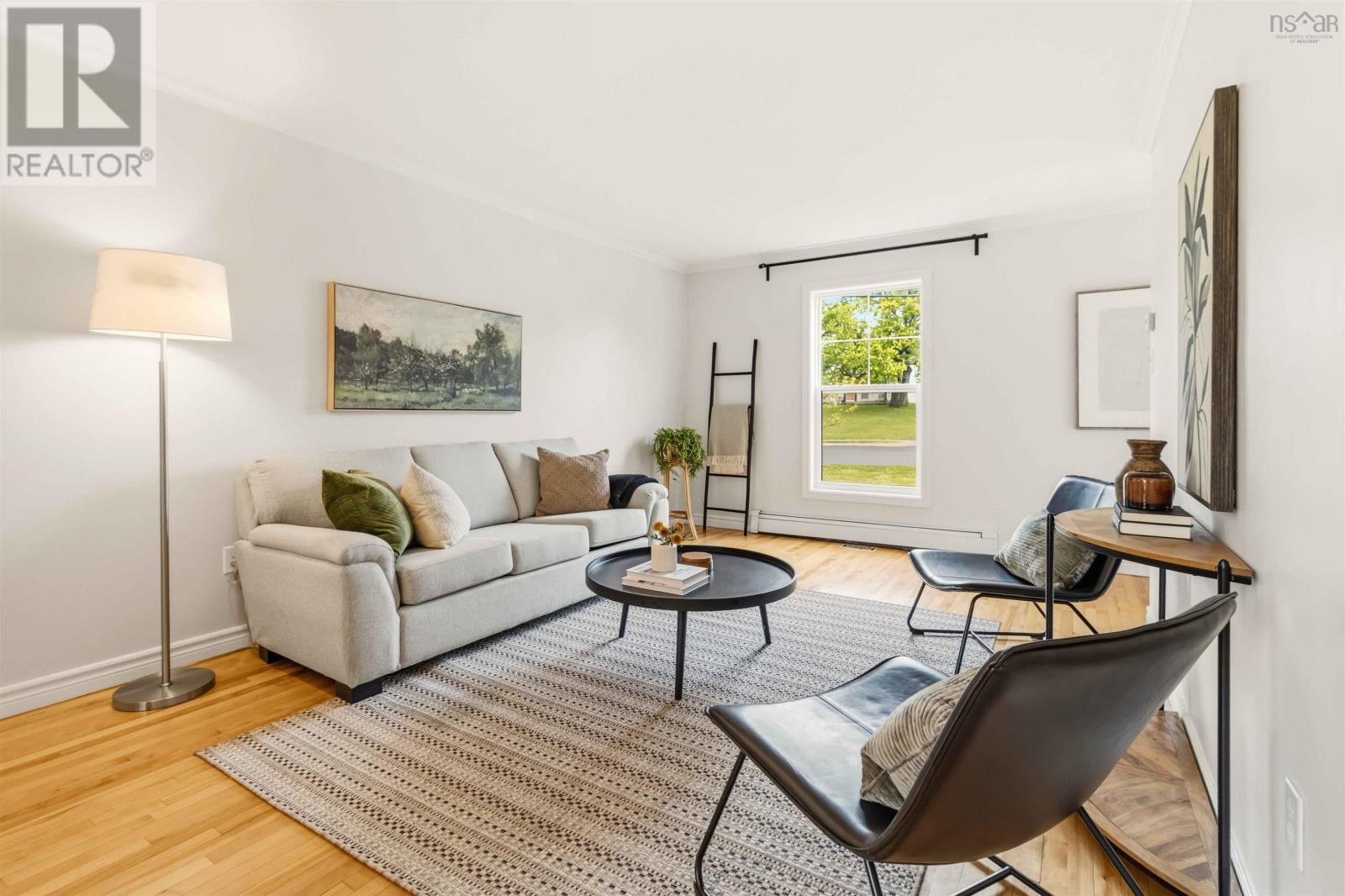 Property 2 of 45 of 107 Astral Drive