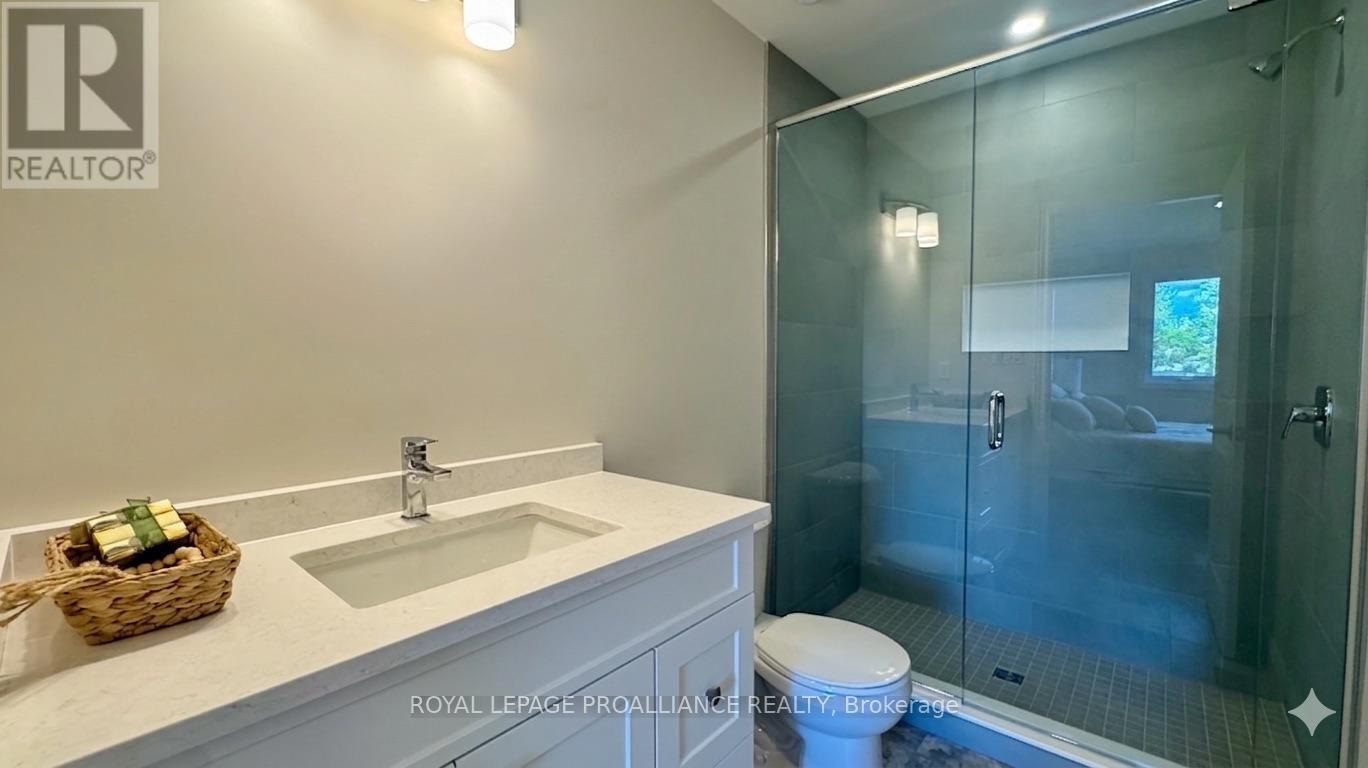 31 CLAYTON JOHN AVENUE - 13