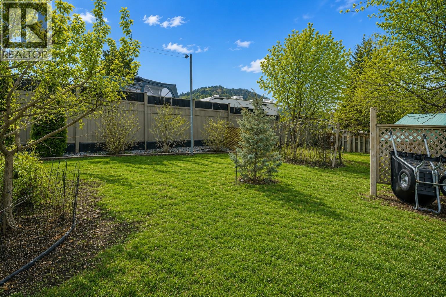 10919 Acland Street - 15