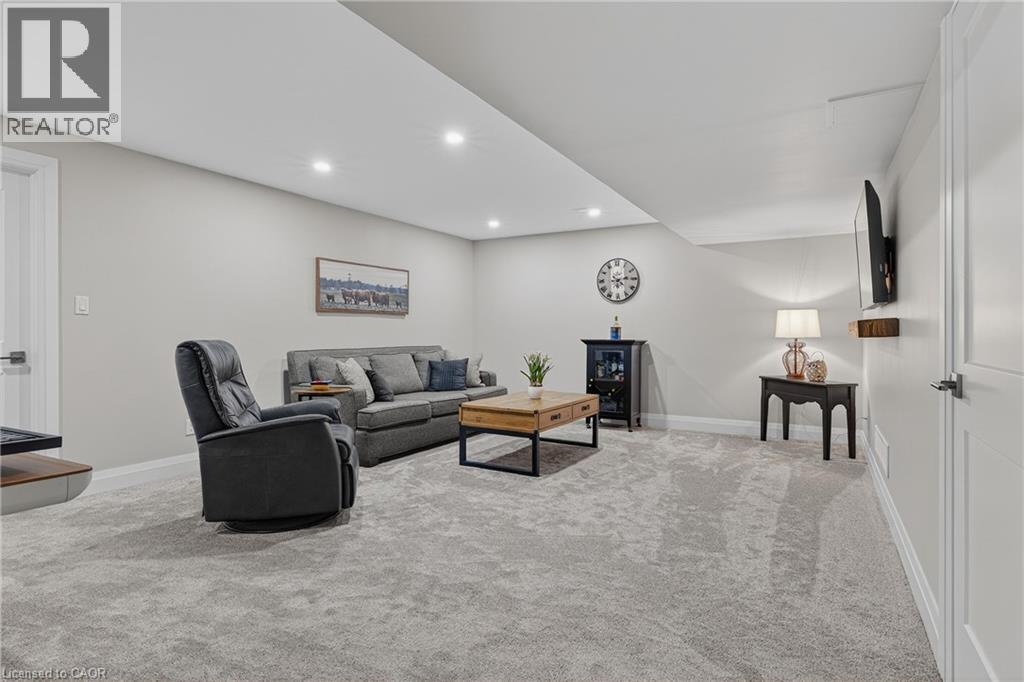 3-bedroom home for sale at 68 CEDAR Street Unit# 12, Paris ON · photo 36 of 49