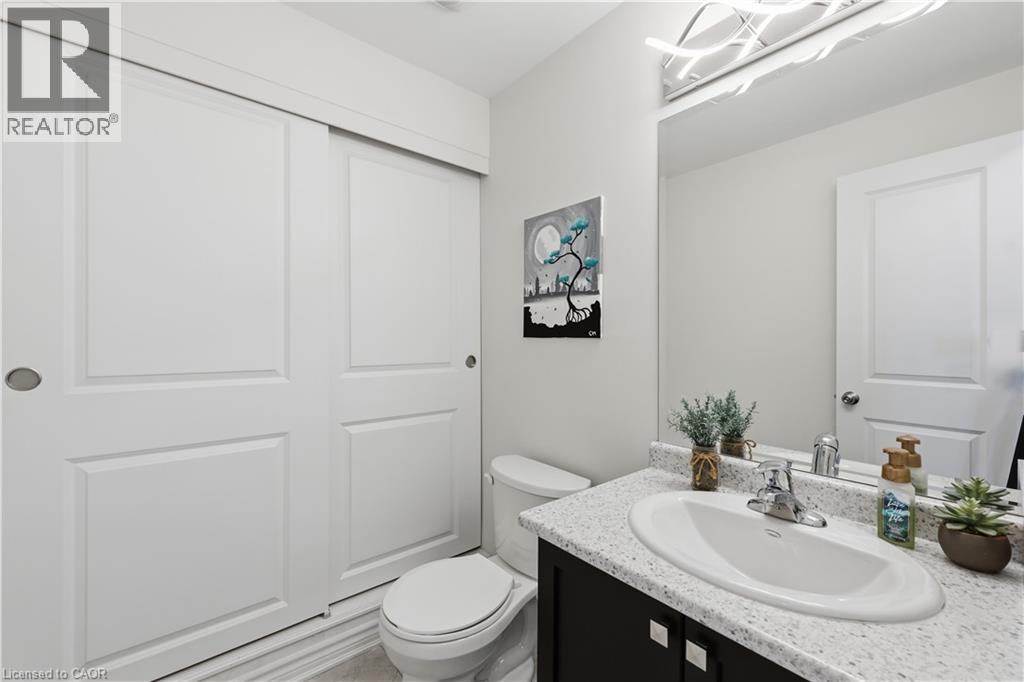 #58 383 DUNDAS Street - 18