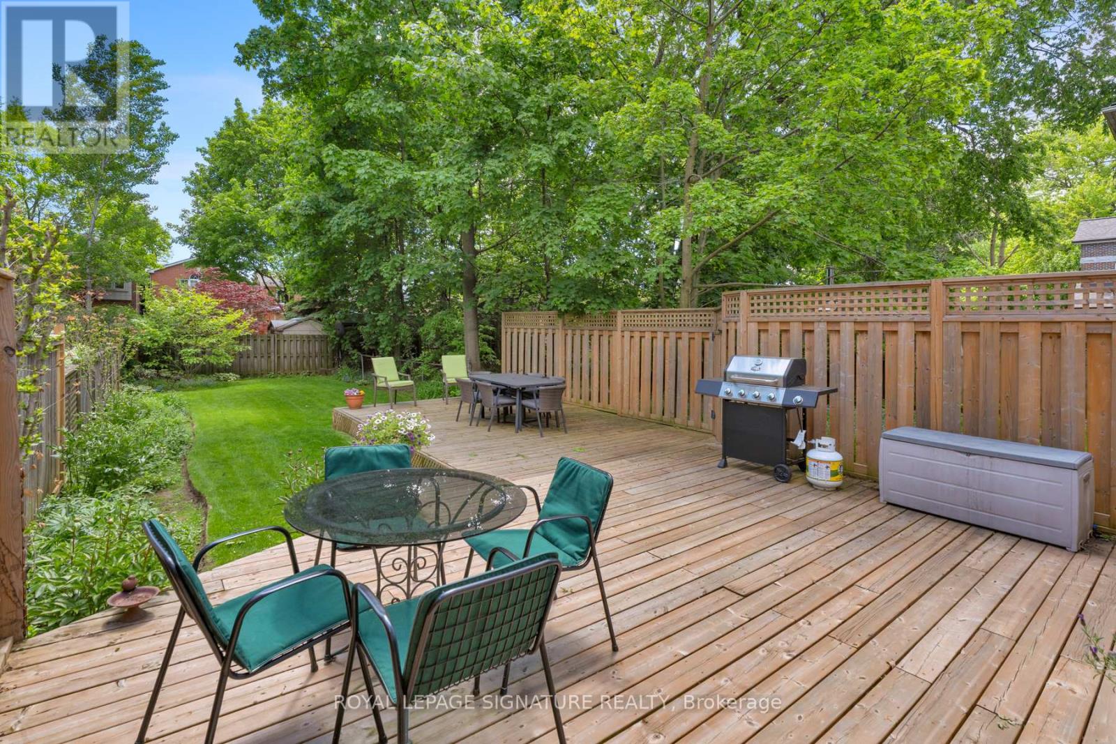 101 DELORAINE AVENUE - 33