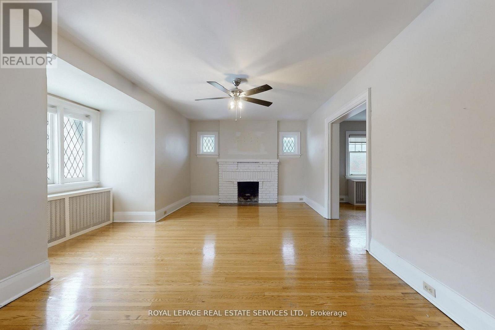 89 ORIOLE PARKWAY - 14