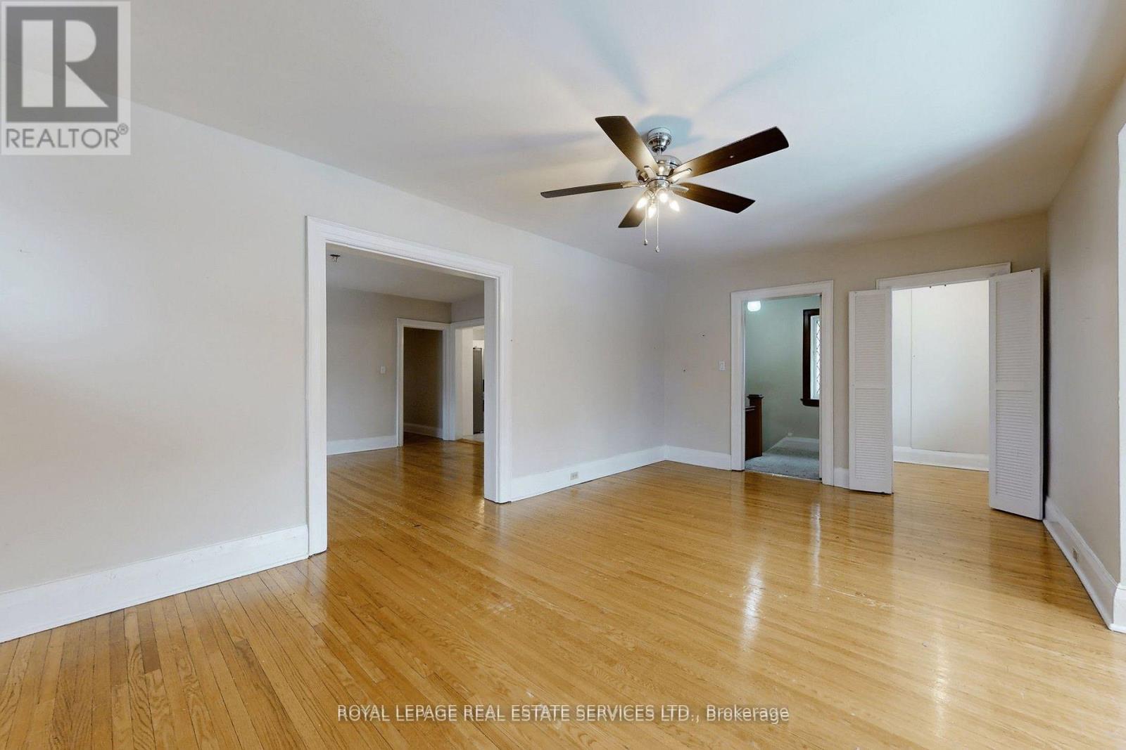 89 ORIOLE PARKWAY - 15