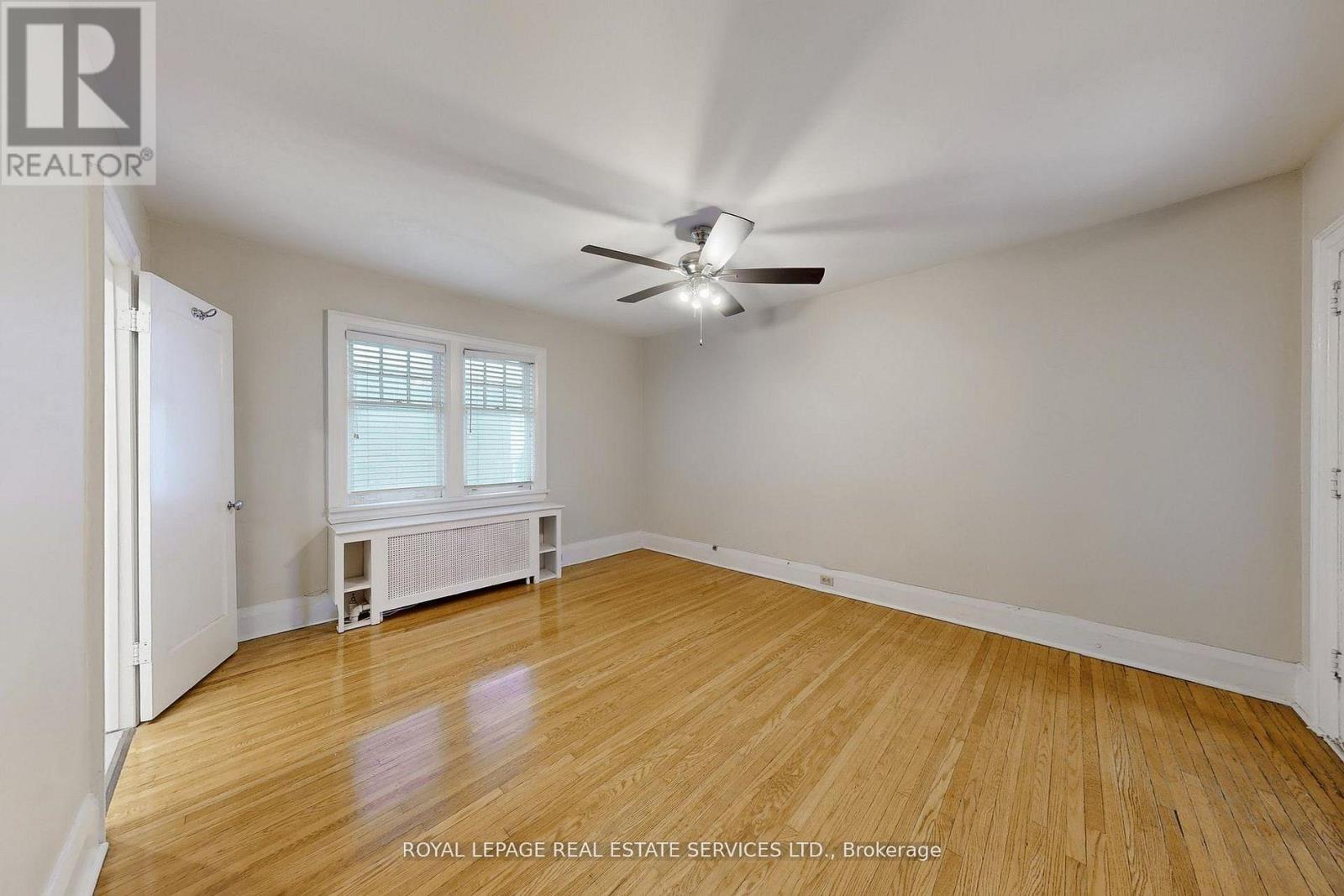 89 ORIOLE PARKWAY - 22
