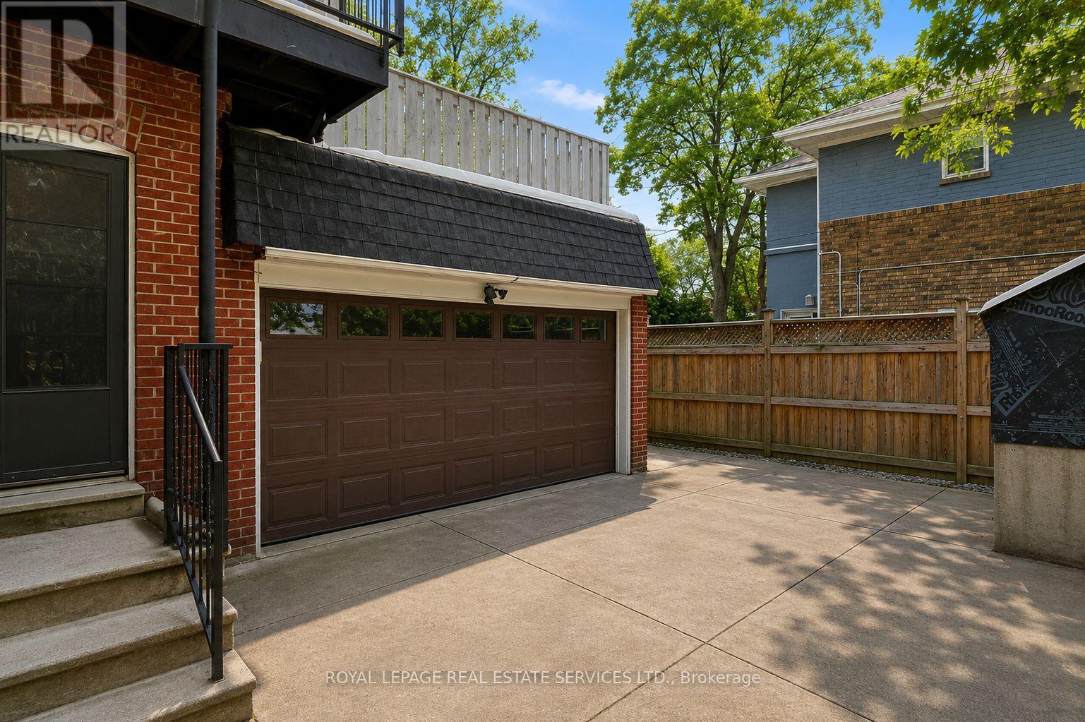 89 ORIOLE PARKWAY - 37