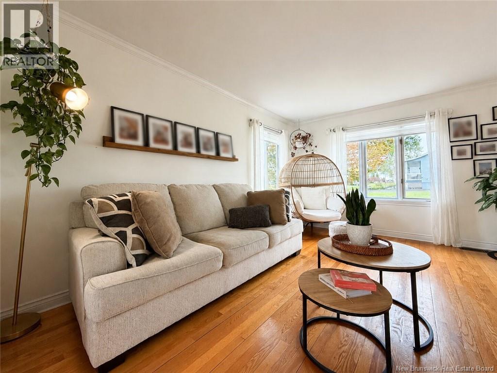 1160 Riverside - 13
