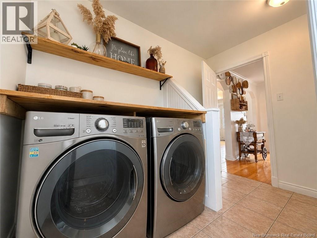 1160 Riverside - 24