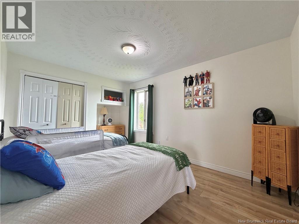 1160 Riverside - 39
