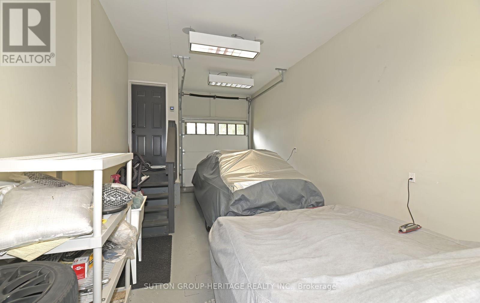 1921 BONITA AVENUE - 46