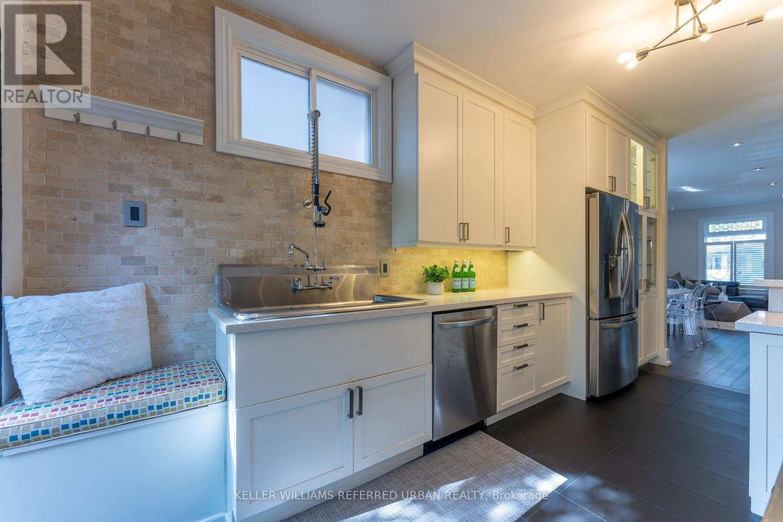 102 GOUGH AVENUE - 8