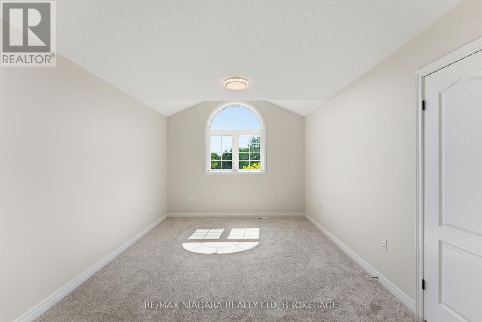70 TERRACE DRIVE - 20