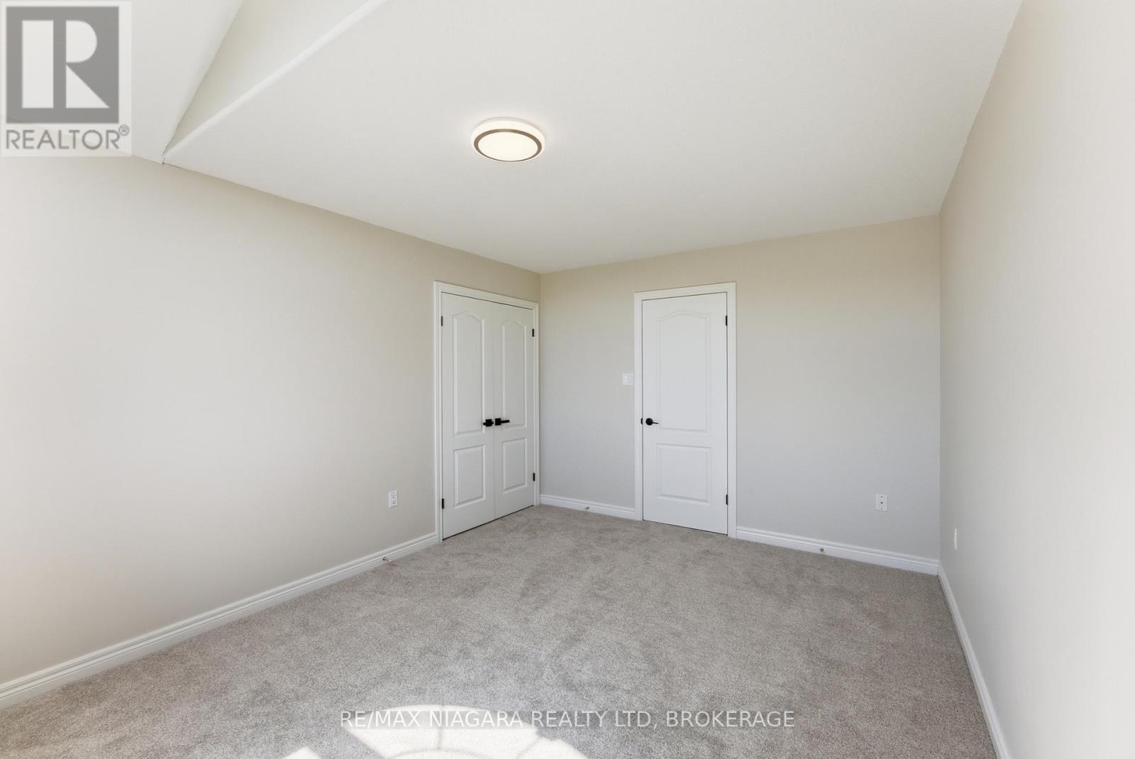 70 TERRACE DRIVE - 21