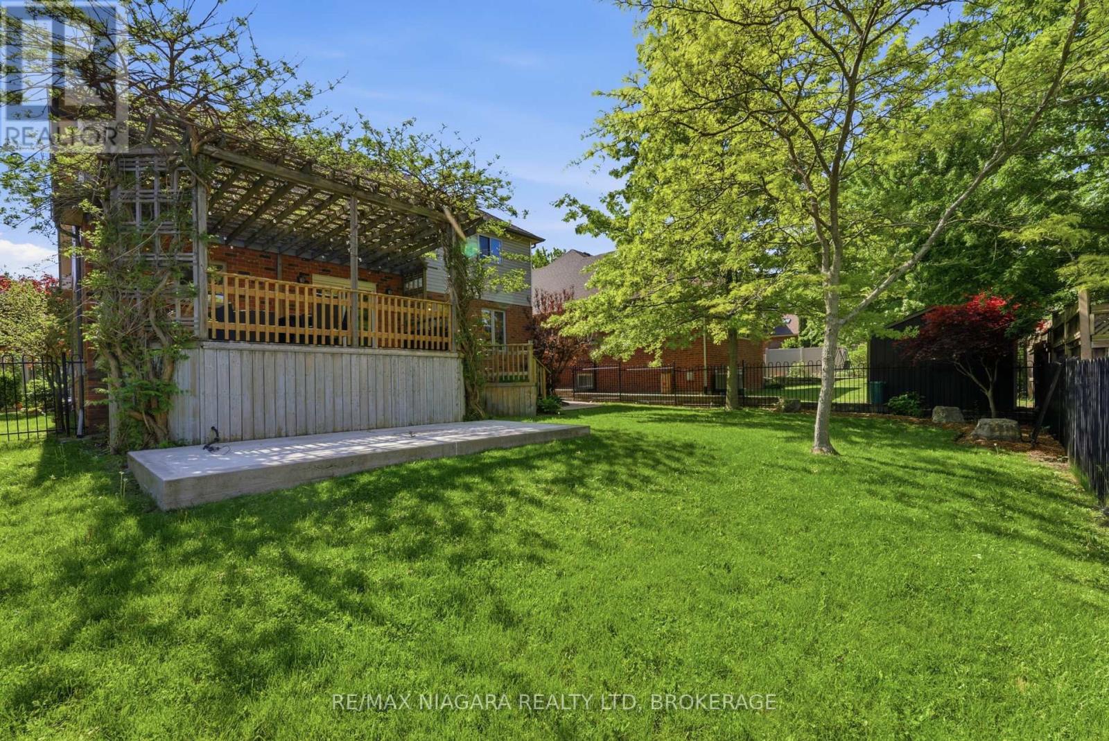 70 TERRACE DRIVE - 35
