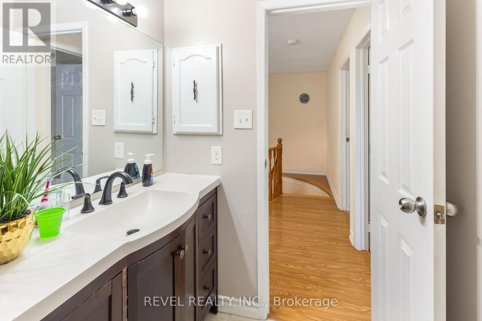1518 WOODRUFF CRESCENT - 17