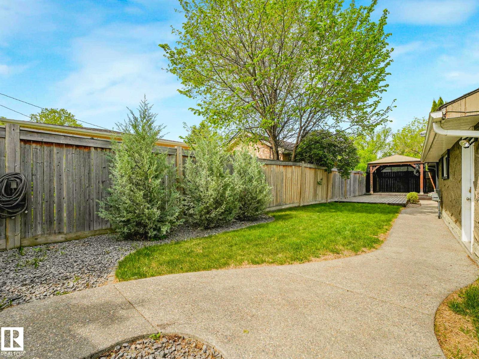 8311 96 AV NW NW - 48