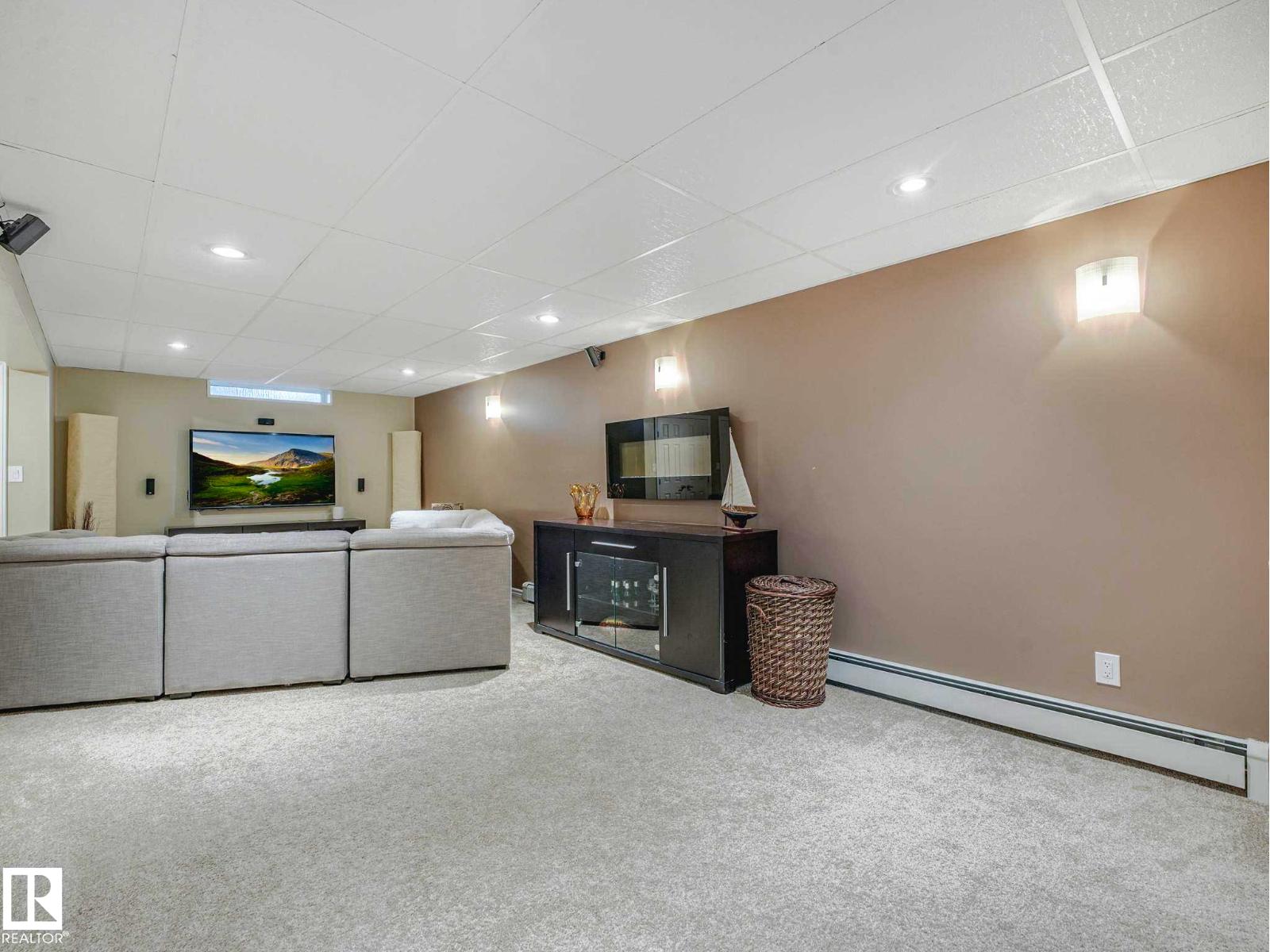 8311 96 AV NW NW - 43