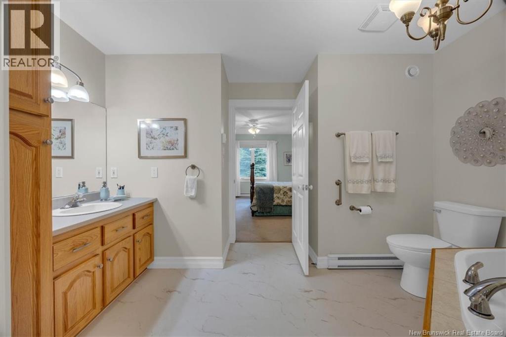 8 Mapledawn Court - 13